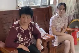 嫁得近的女儿，回娘家就是个贼？看完这些段子，笑到肚子疼！图片