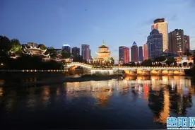 贵阳甲秀楼更“亮”了！绝美夜景你打卡了吗？图片