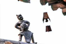 古建中生动有趣的檐角脊饰与檐下角神图片