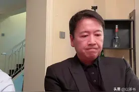 赖文峰现身妻子直播间，微醺状态变话唠，谈起有孩子却拒绝结婚图片