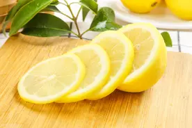 柠檬水该怎么泡？哪些人适合喝？10个问题一次性搞清楚图片