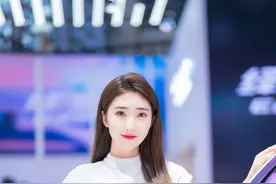 车展车模 妍妍图片