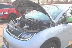 新能源汽车长期停放不开，对车到底有多大伤害？喵哥给你说明白了图片