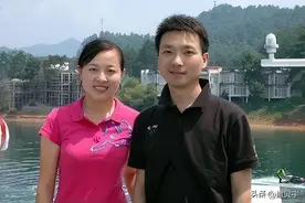 央视主持人夫妻户大pk：康辉无儿无女，张政已是高官图片