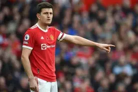 拙劣的马奎！来看看这些年曼联队长马奎尔的那些低级失误图片