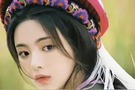 来自白族的四位绝美女星，每一位都貌美如花，谁最令你意想不到？图片