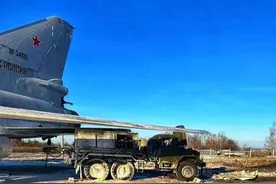 这回肉疼了！俄空天军战略轰炸机被炸，乌克兰到底用了什么武器？图片