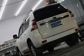 怪兽修车：整备17万公里丰田普拉多LC150，精心施工，再现完美图片