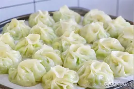 素包子这个做法太香了，颜色翠绿不发黄，吃着清爽不油腻，太香了图片