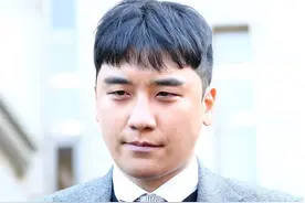 韩星胜利将在本月11日刑满出狱，此前他流泪忏悔获减刑1年半图片