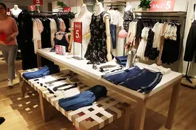 女装巨头拉夏贝尔衰落史图片