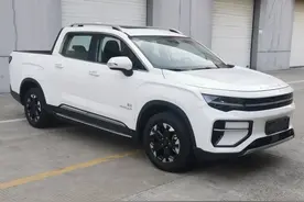 RADAR 雷达汽车 RD6 纯电皮卡通过申报，基于吉利 SEA 浩瀚架构图片