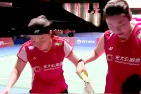 日本羽毛球赛女双四强诞生！日本独占2席，中国与韩国各一对晋级图片