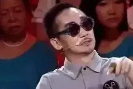 笑死人，一首代表作都没有，却被捧为歌坛顶流，这些小丑羞不羞？图片