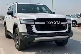 全新丰田兰德酷路泽国内开卖，要价160万，网友：智商税太高图片