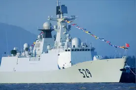 为啥中国南海海域这么大？几乎都顶到别人家家门口了图片