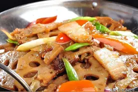 立秋吃这菜，小病都歇菜，分享干锅藕片，搭配鸡翅烹饪，解馋强身图片