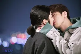 11种接吻方式透露你们的关系状态，立刻找男友实验看看图片