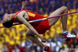 复出7个月，连夺3个赛事冠军，32岁中国老将不服输，央视发文祝贺图片