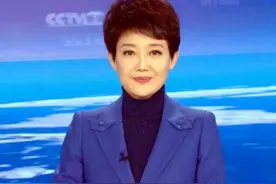 央视主持人梁艳：主持《新闻30分》15年，醉心事业，52岁仍未婚图片