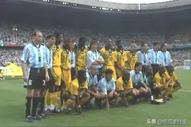 小毛驴状态火热，战神再演帽子戏法，98世界杯阿根廷横扫牙买加图片