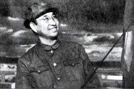 1953年毛主席想让陈赓去军委，陈赓大笑：请主席先给哈军工留笔墨图片