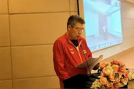 新任国乒总教练李隼也是个“不懂球的大爷”？图片