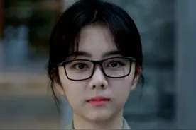 看了两集《请叫我总监》，女演员都很美，47岁的龚蓓苾最有气质图片