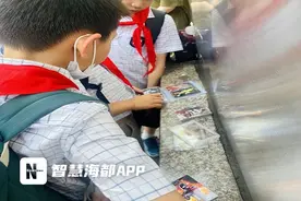 海都调查 |“奥特曼卡片”风靡，孩子“成瘾”问题不容小觑图片