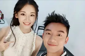 郑恺自曝一天赚7亿，请20个保姆绰绰有余，为何让岳母伺候全家？图片