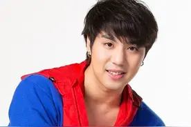 泰国GMMTV旗下男演员White、Mond确诊新冠图片