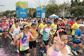 刚刚，40000人开跑！整个武汉都沸腾了图片