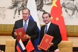 俄罗斯不再犹豫，对中国开放海参崴！这一天，中国东北等了上百年图片