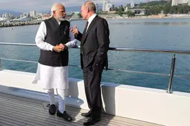 俄罗斯把垃圾武器高价卖给印度的绝招曝光：告诉印度人，中国要买图片