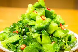 秋天萝卜小人参，4种萝卜的最佳吃法，吃对了“不劳医生开药方”图片