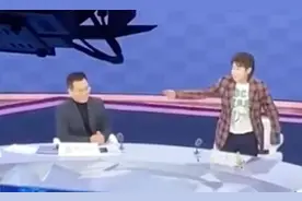 “我的眼睛就是尺”！王濛解说连上热搜！黄健翔都插不上话了……图片