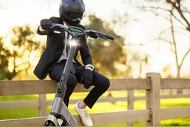 电动滑板车中的超跑！Segway超级滑板车GT系列迅猛来袭图片