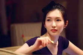 杜江当霍思燕面承认追了江疏影3年，买早餐陪压马路还护送回宿舍图片