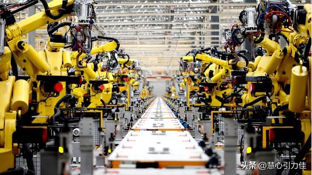 欠下294亿！公然造假的老牌车企，倒在了山寨路上