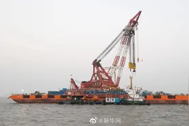 #长江口二号古船成功实施整体打捞#【破浪而出视频封面