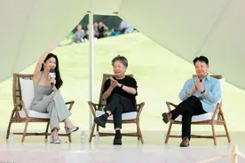 在岛屿读书的作家，如何面对自己和世界图片