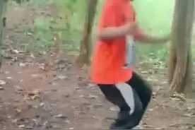 贵州10岁女孩展示轻功走红，父亲：自带天赋图片