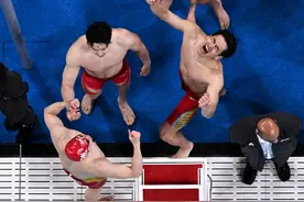 创造历史！中国男子4×100米混合泳接力队巴黎夺冠图片
