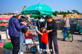 节后日照海鲜价格下跌，蟹价降了一半……图片
