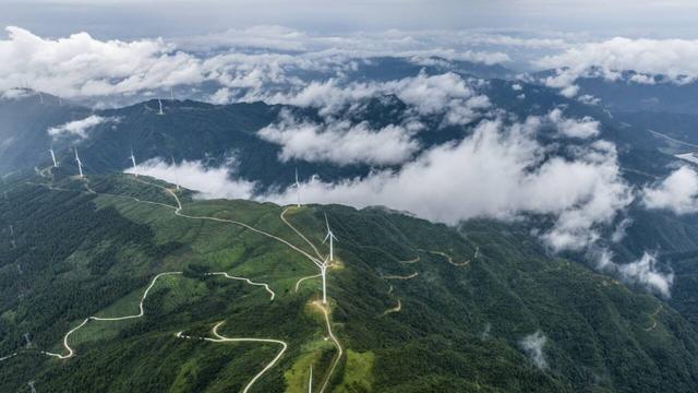 宝藏小城火“出圈”——解锁芷江文旅的“流量密码”