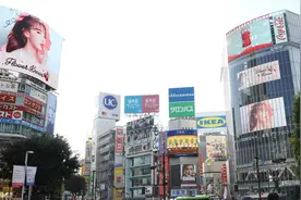 中企出海2024⑤丨从“产品”到“品牌”，国货彩妆逐渐走红日本图片