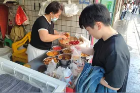 节后返工，他们的行囊装满爱和“桂林味”图片