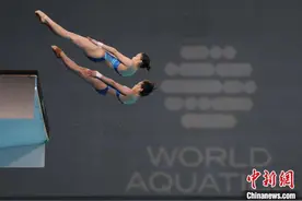 陈芋汐/全红婵：跳水双姝闪耀水立方图片