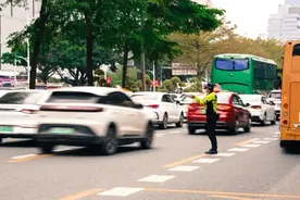 30日将迎出行高峰！“五一”假期广东易堵点段、繁忙服务区公布图片