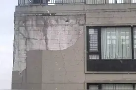 不要让外墙脱落成“头顶利剑”，专家呼吁：协同闭环管理，定期“把脉”防患于未然图片